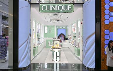 كلينيك توسع حضورها في الإمارات وتفتتح متجرين مستقلين جديدين